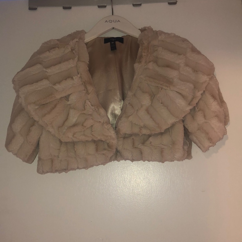 Crop fur coat